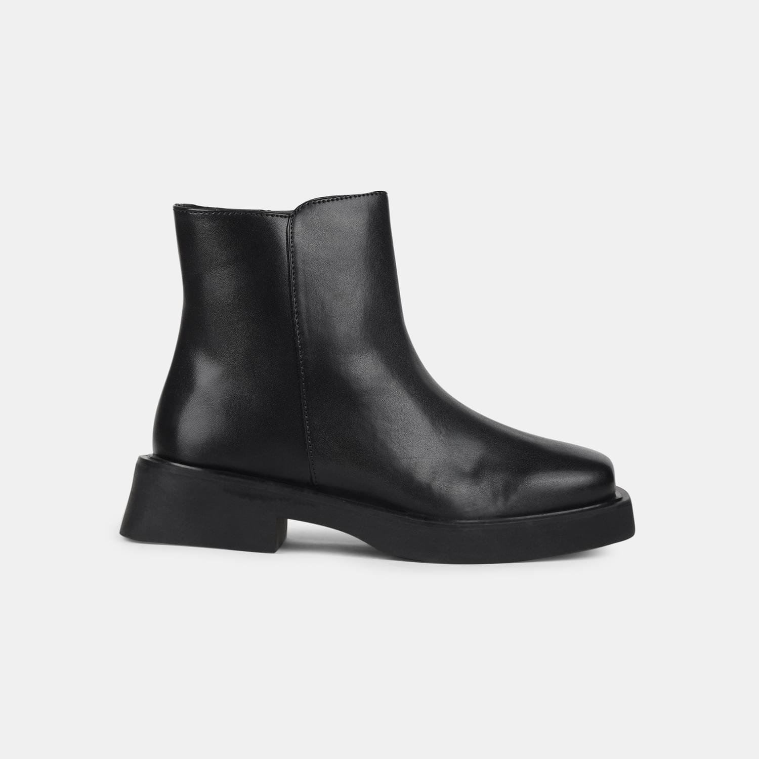 RED LABEL BLACK BOOTS FOR WOMEN
