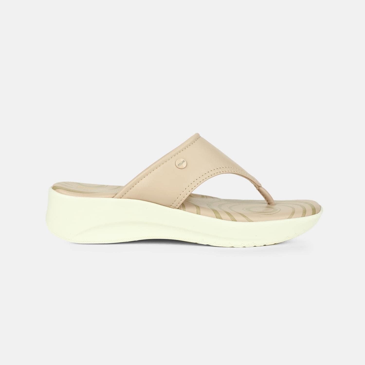 Bata comfit beige sandals for women medium hh 26-50 mm