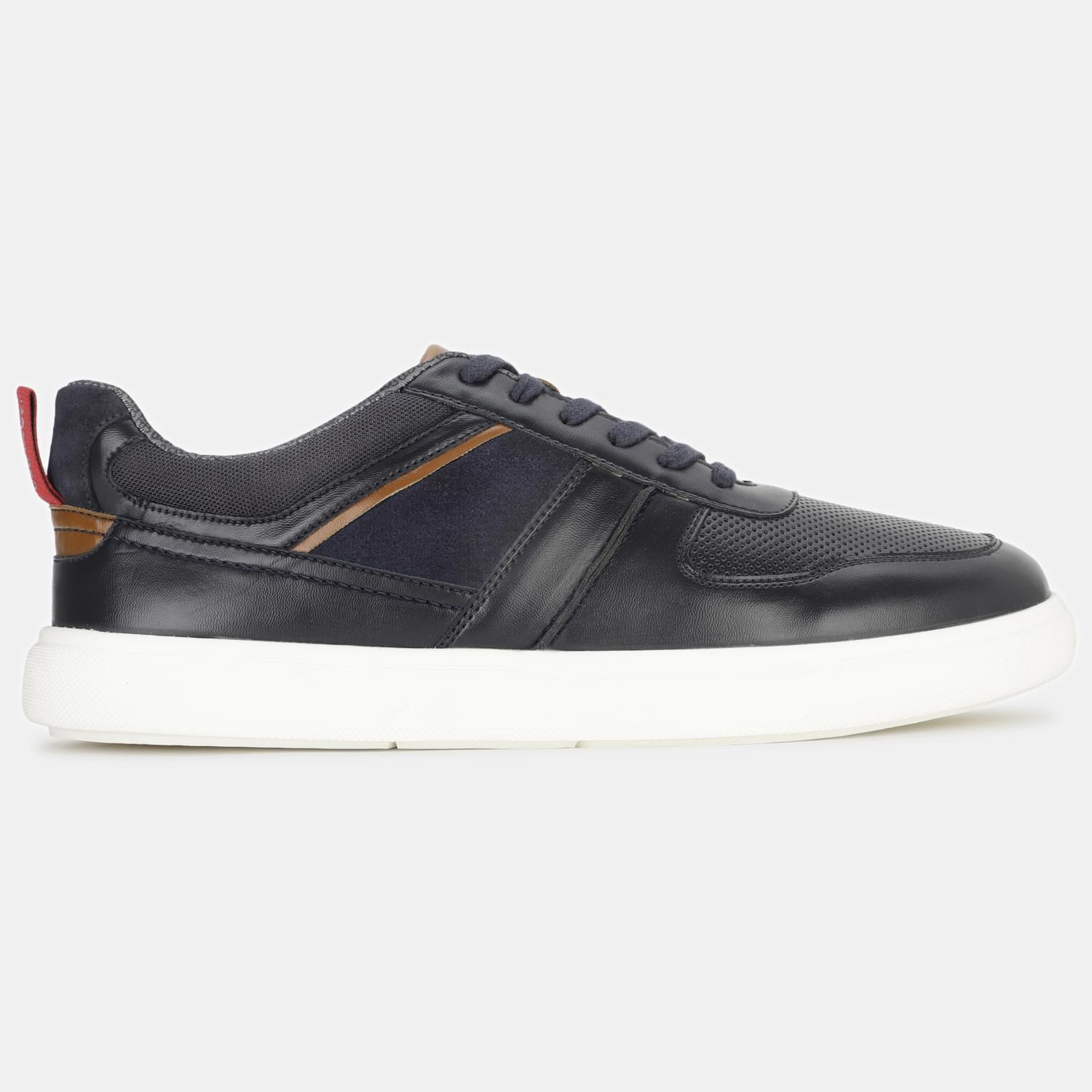 Red label navy sport shoes for men