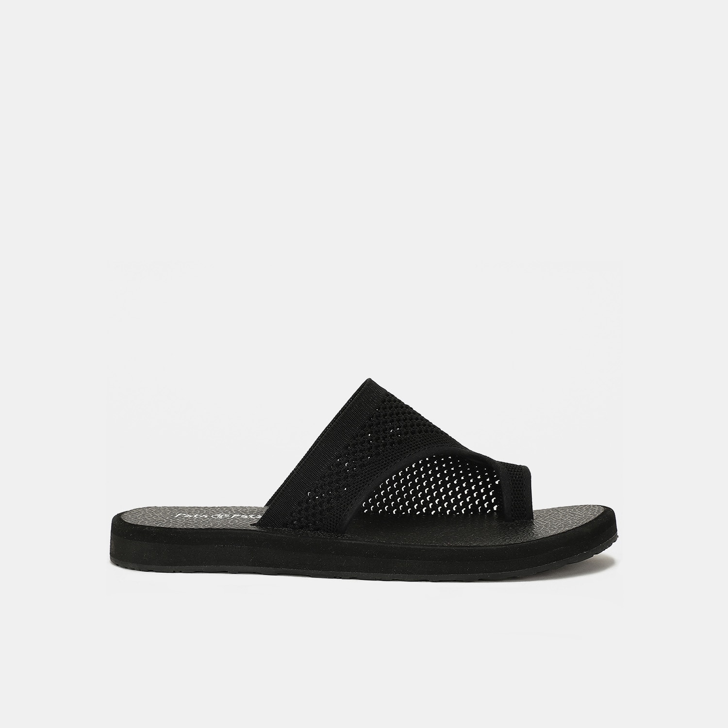Bata sunshine black textured toe ring slippers for women