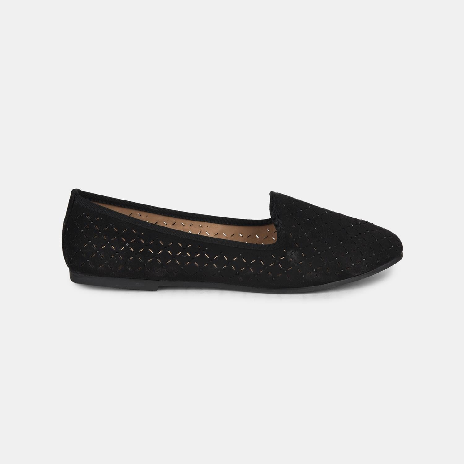 Bata Black Ballerina for Women