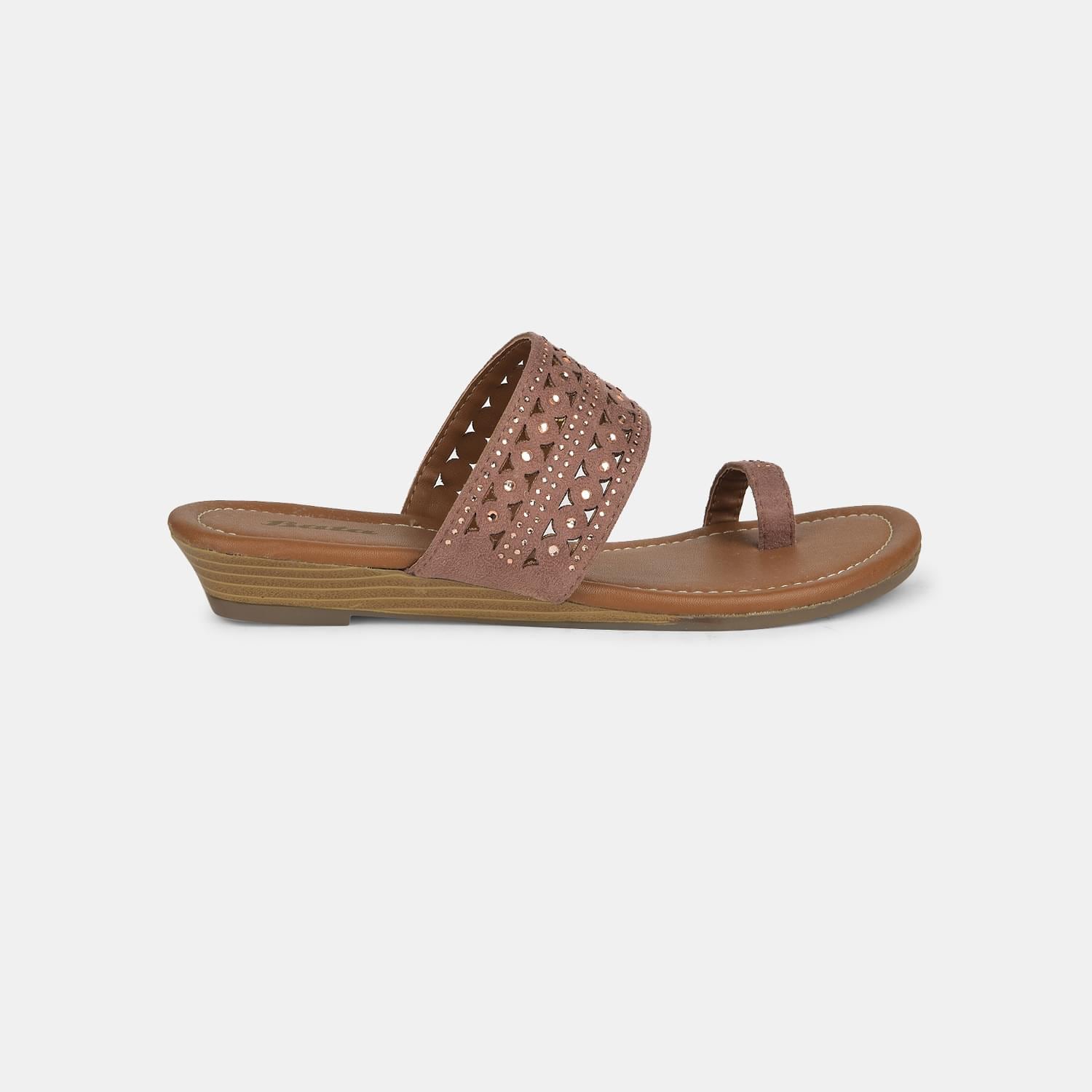 Bata red textured toe ring flat slippers for women