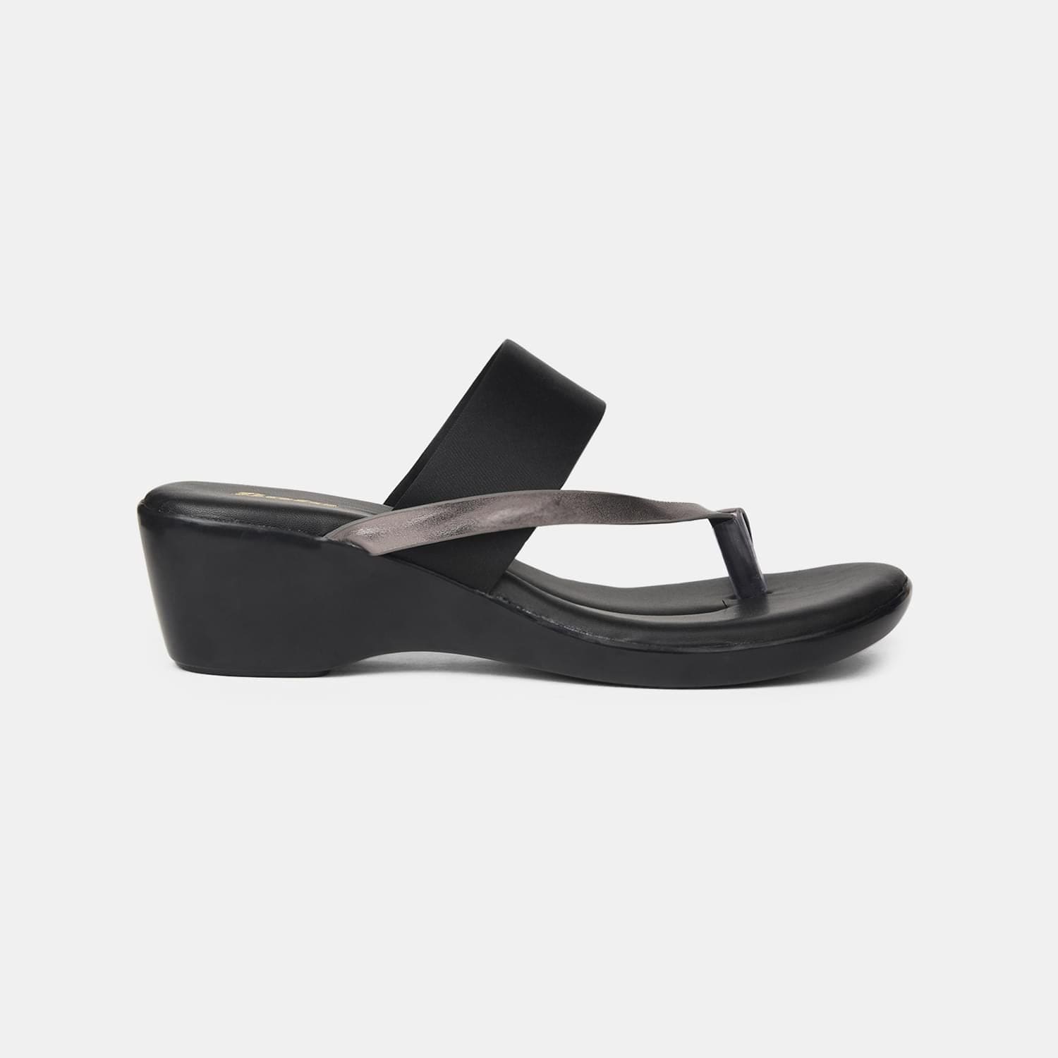 BATA BLACK TOE RING FOR WOMEN