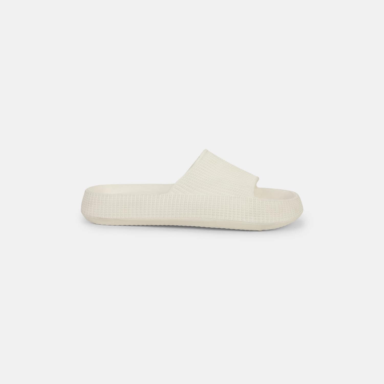 BATA WHITE FLIP FLOPS FOR MEN