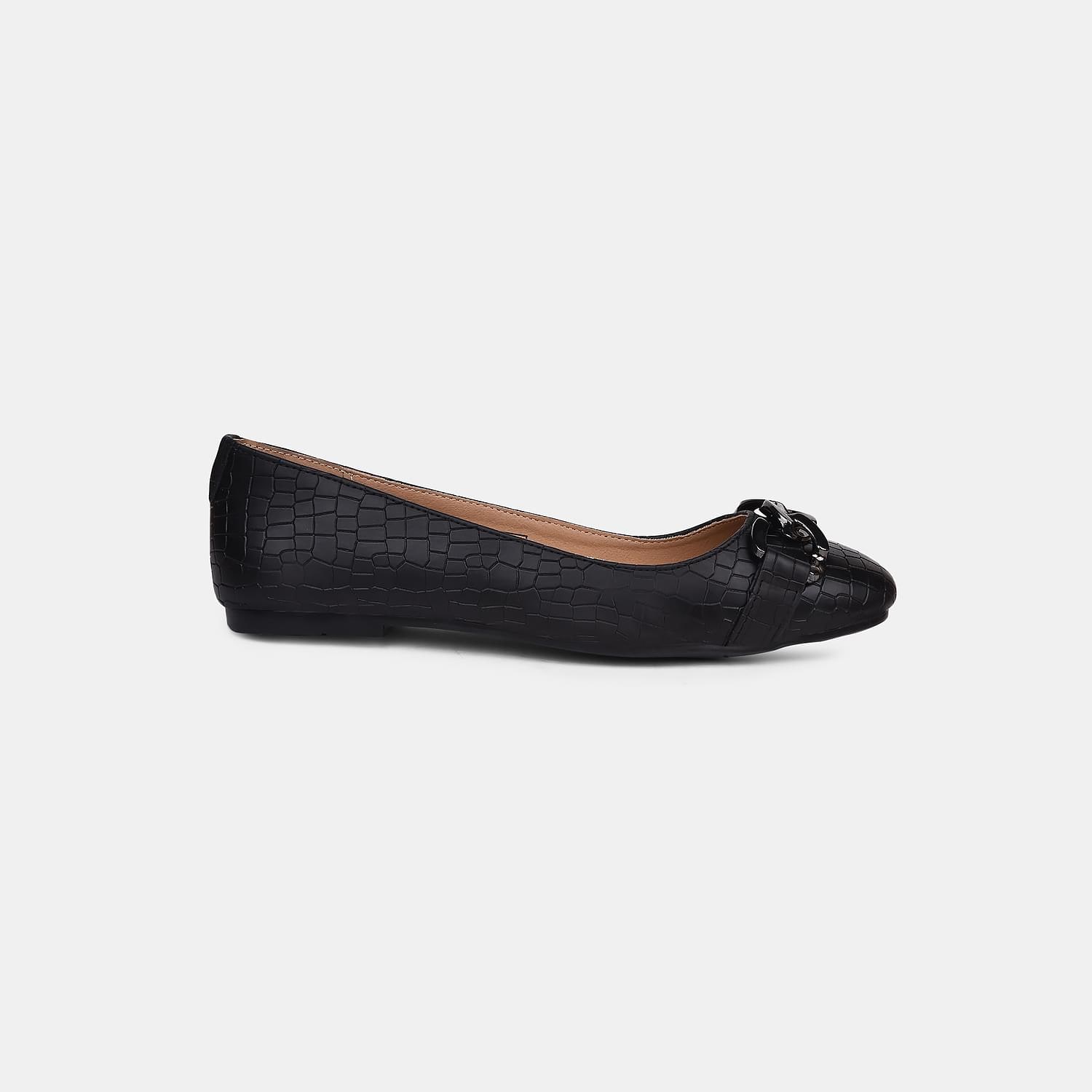 Bata Black Ballerinas For Women