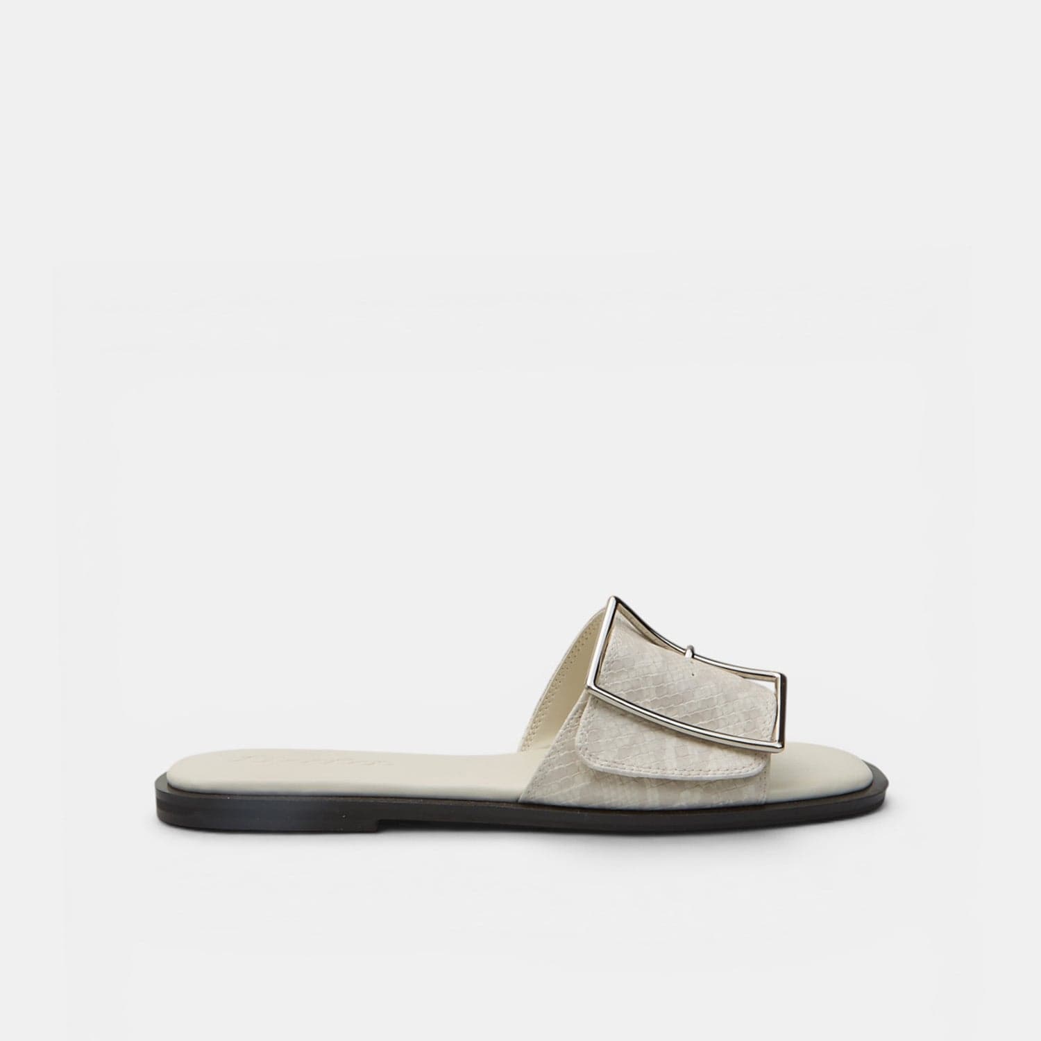 Sandalo flat con fascia con fibbia da donna Bata