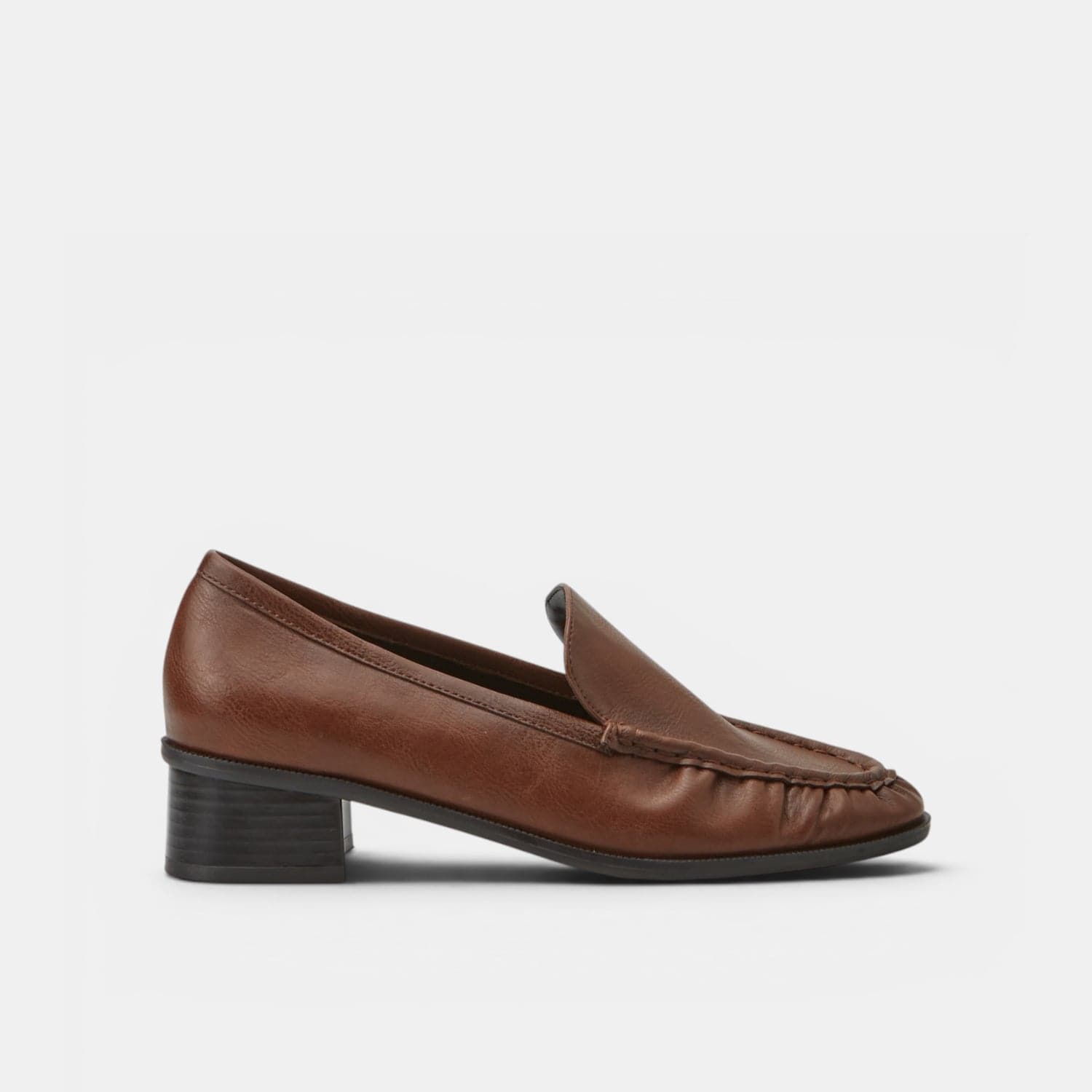 Mocassino con tacco da donna Bata