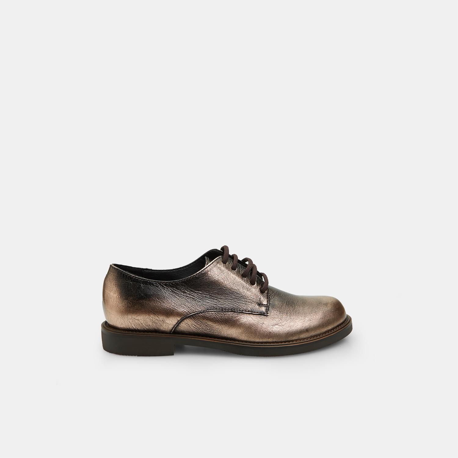 Stringate in pelle da donna