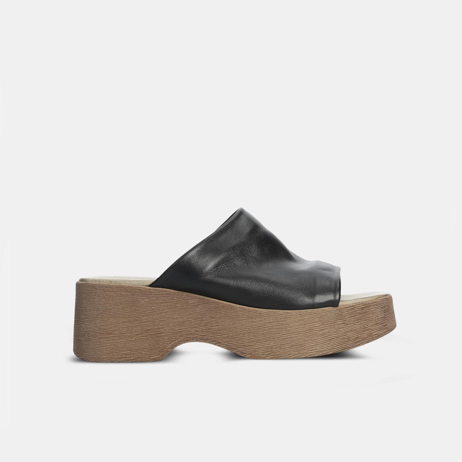Mule da donna in pelle