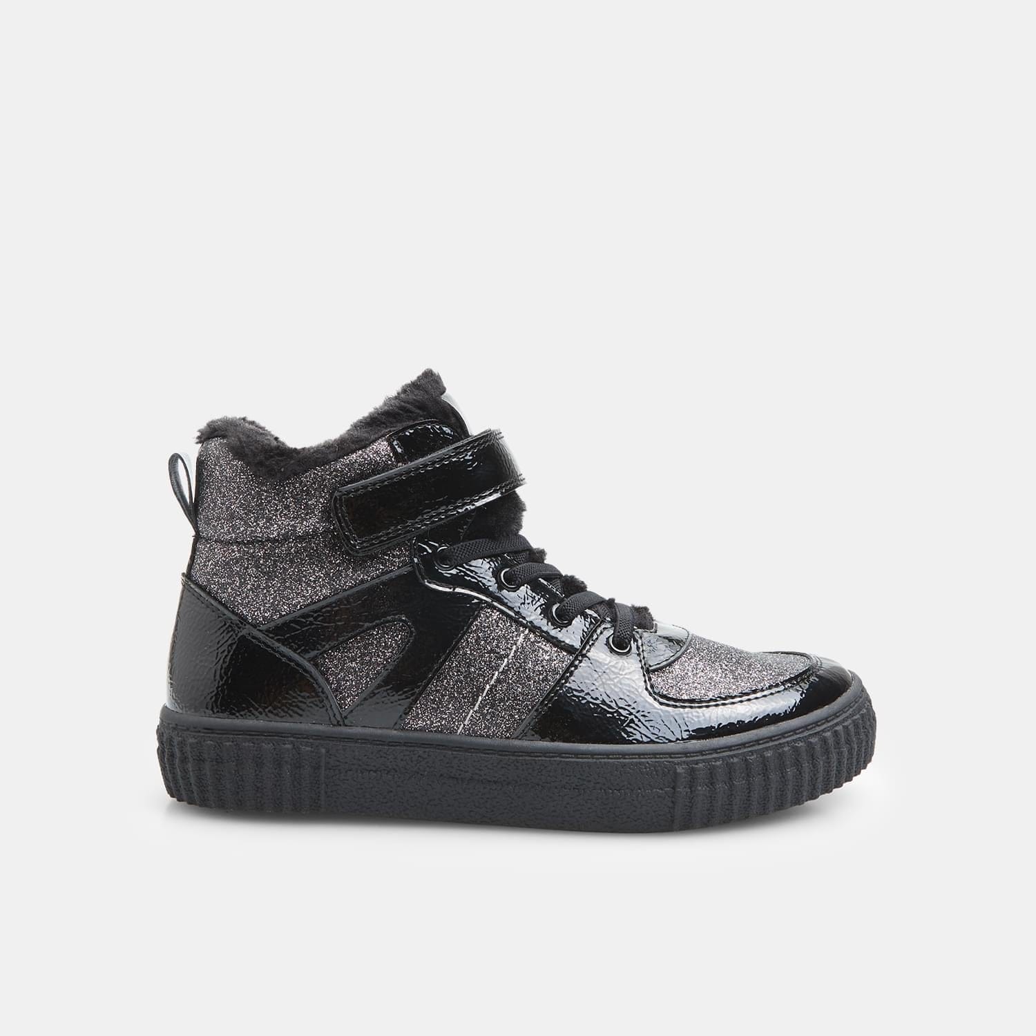 Sneakers alte da ragazzo Bata