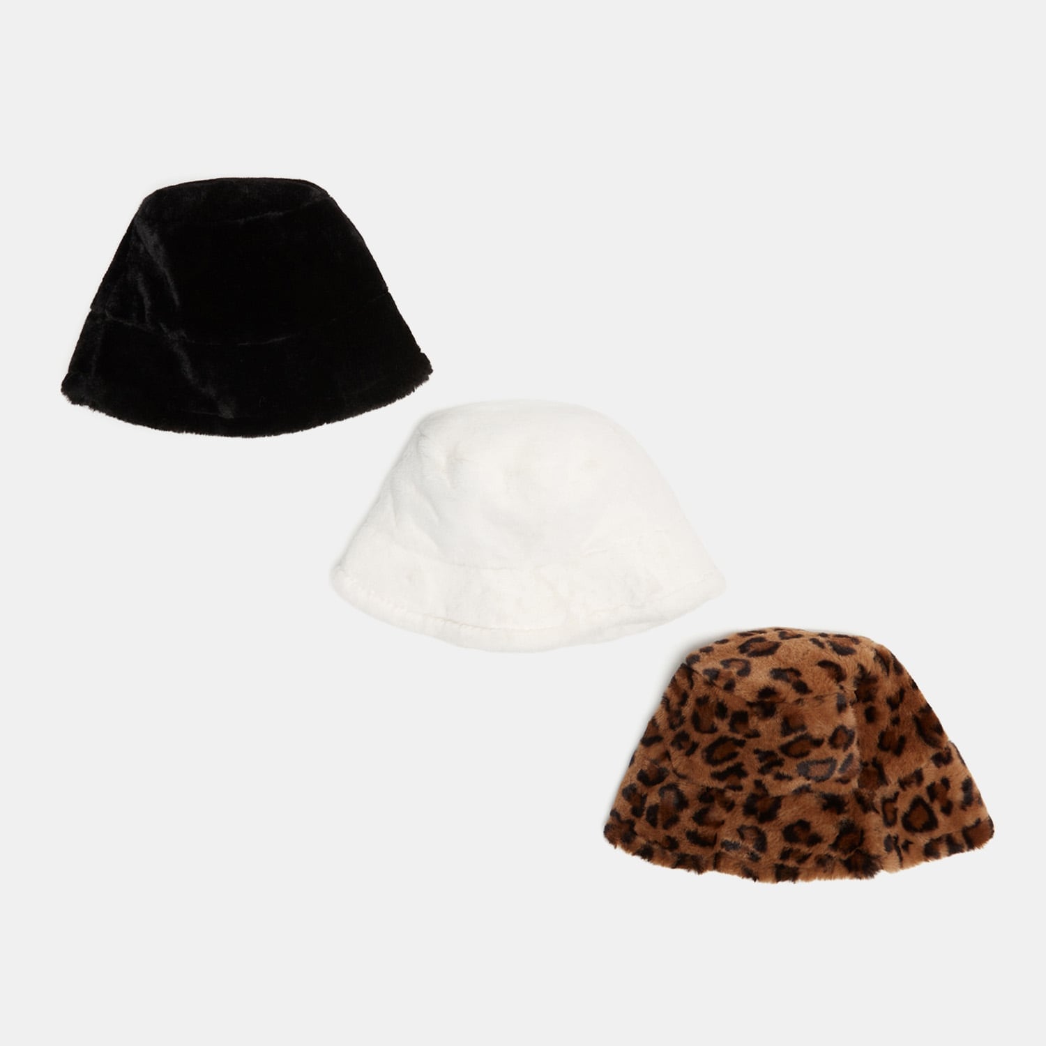 Cappello in finta pelliccia