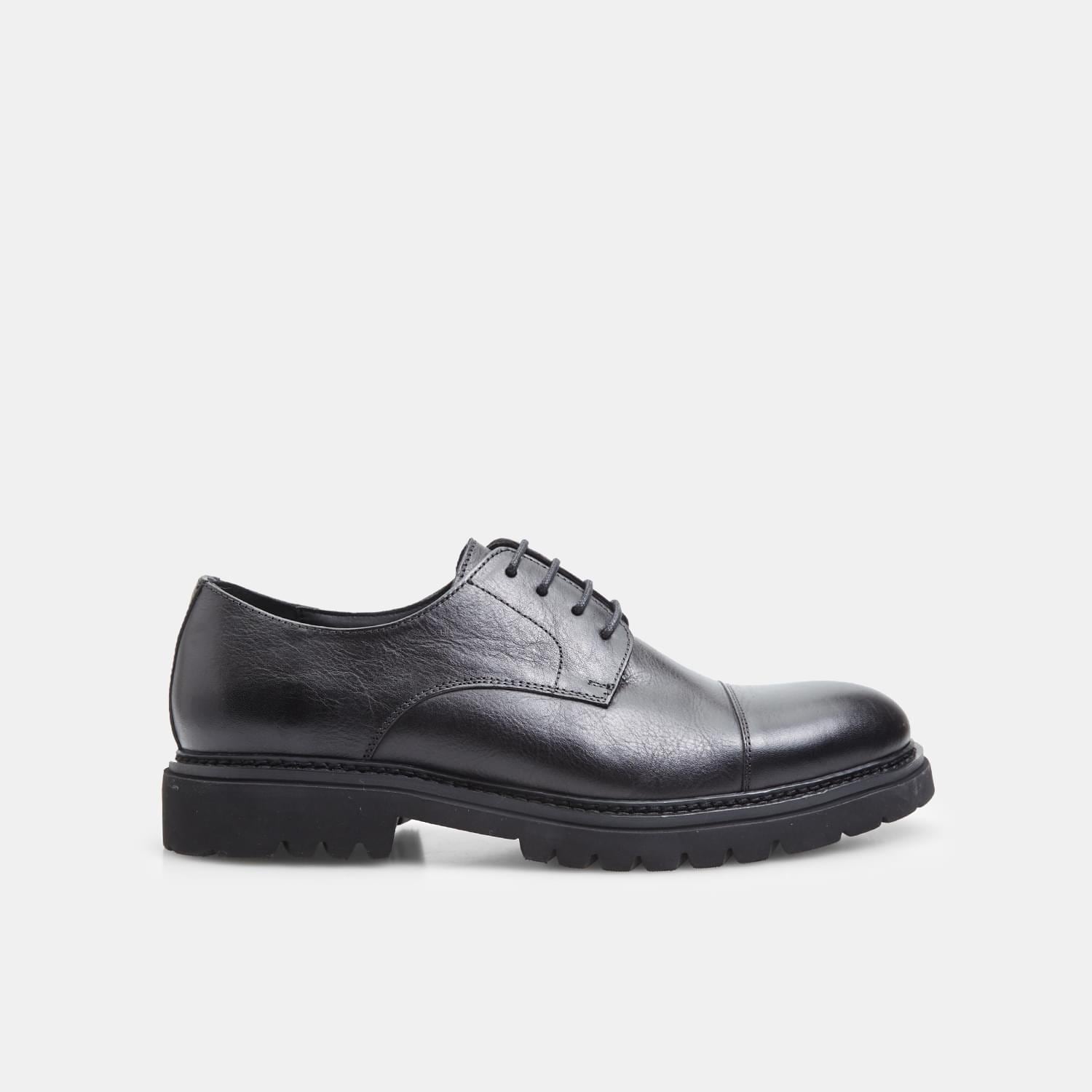 Stringate Derby in Pelle da Uomo BATA