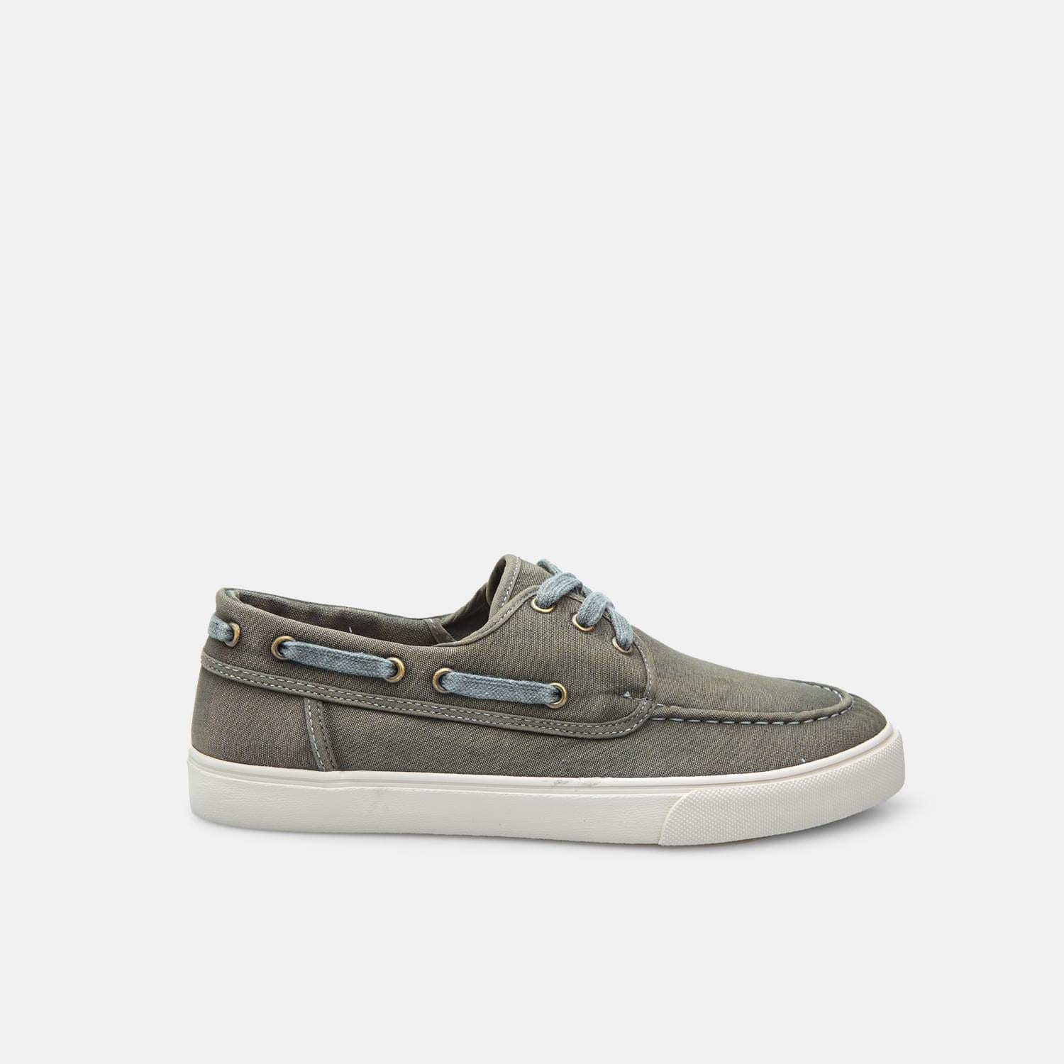 Sneaker modello barca da Uomo BATA