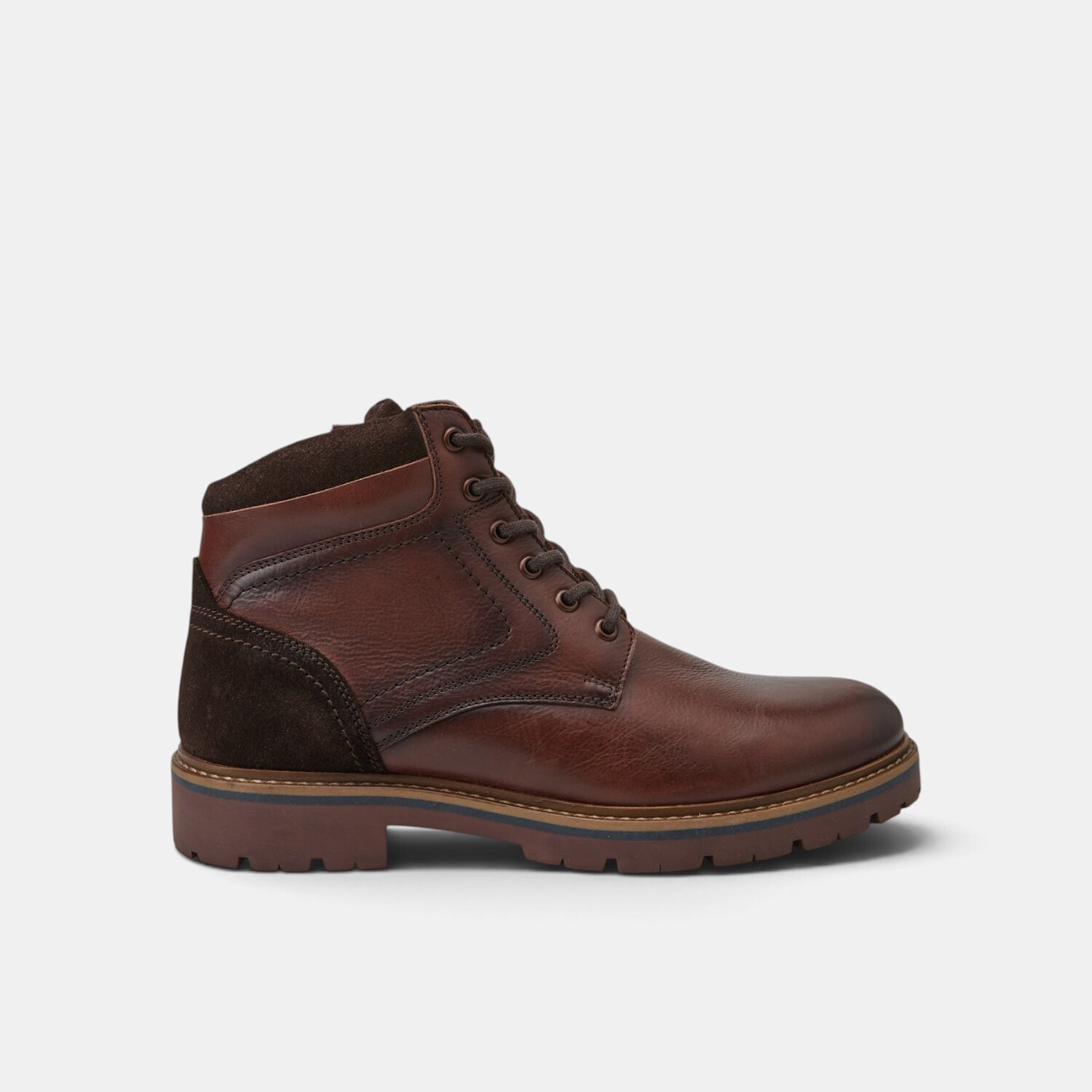 Stivaletto stringato in pelle da uomo Bata