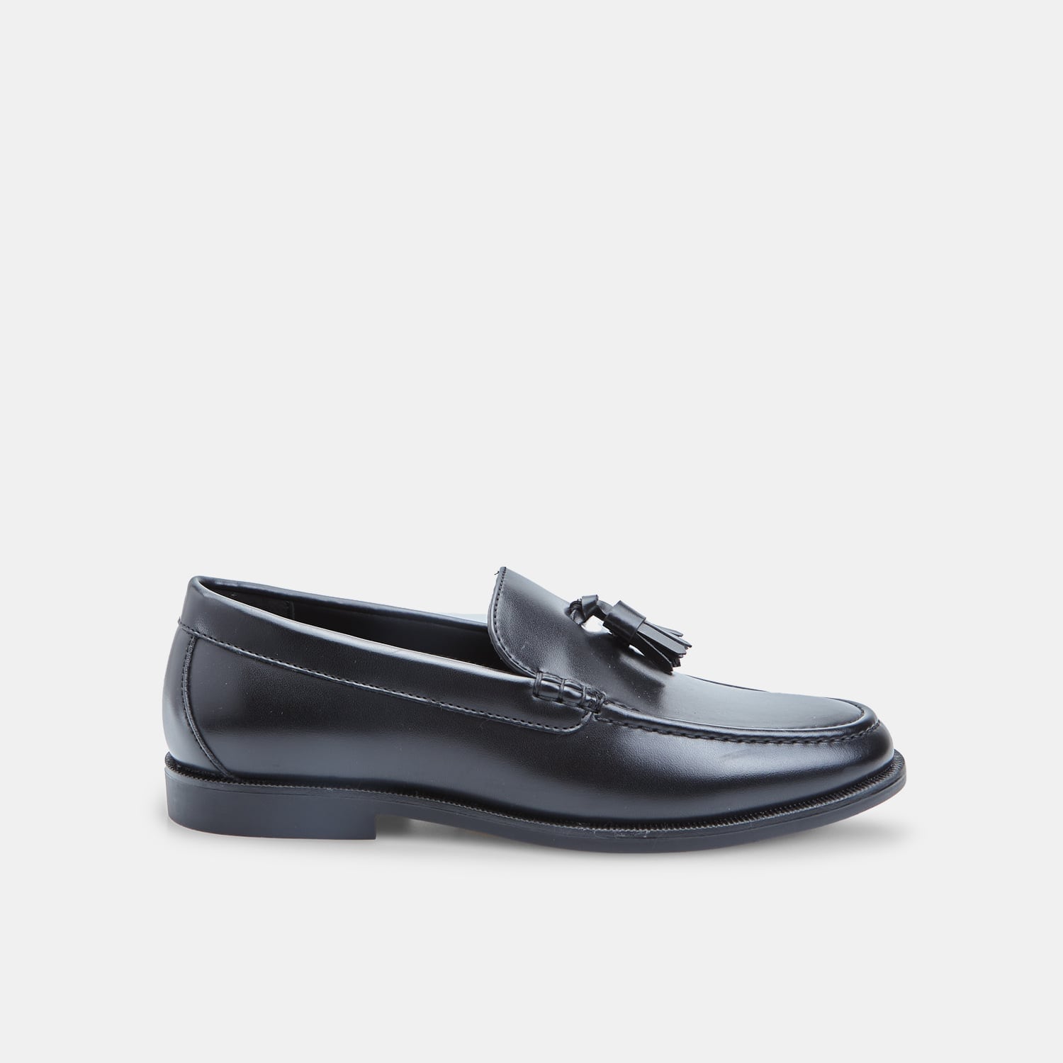 Mocassino con nappine da donna Bata