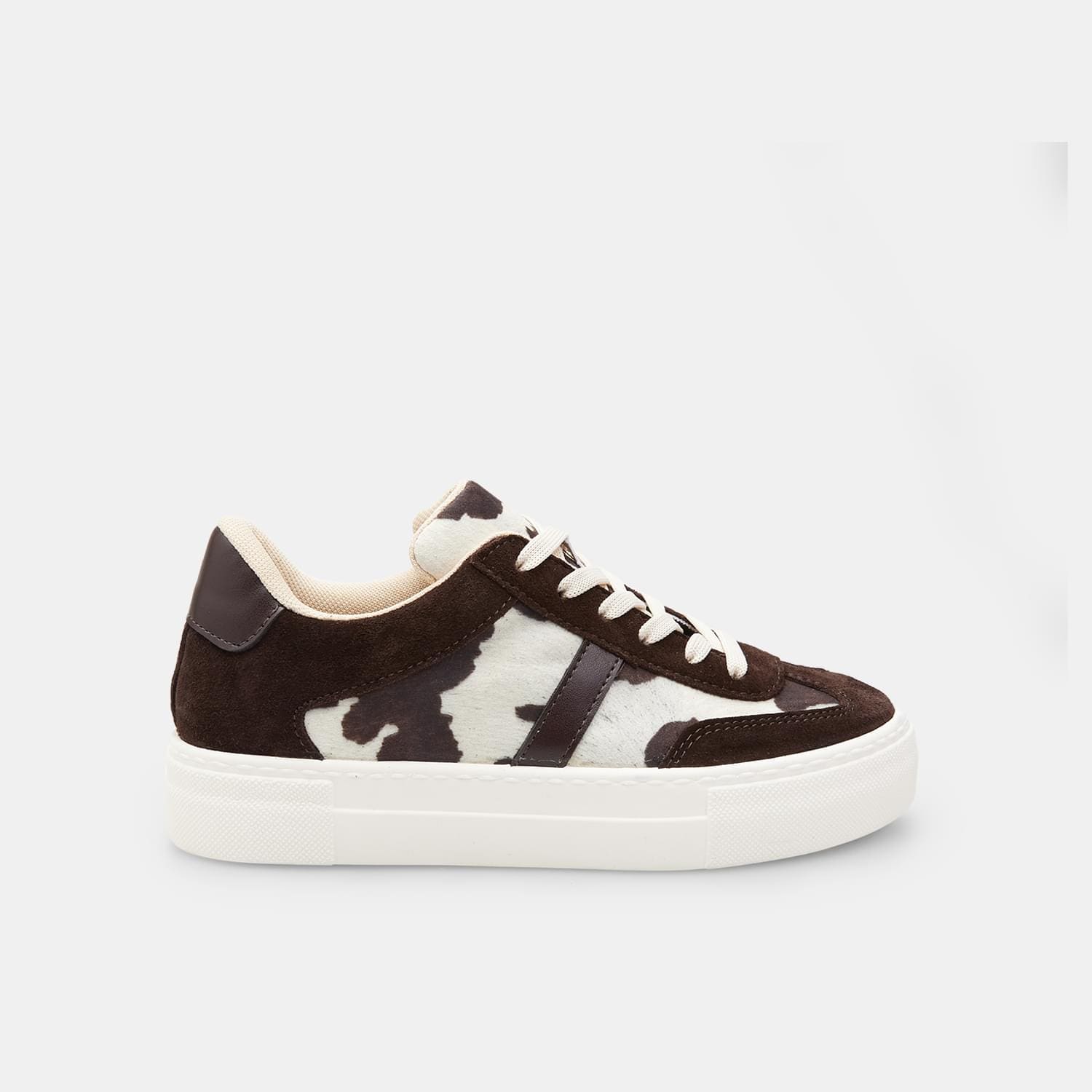 Sneaker stringate da donna in suede