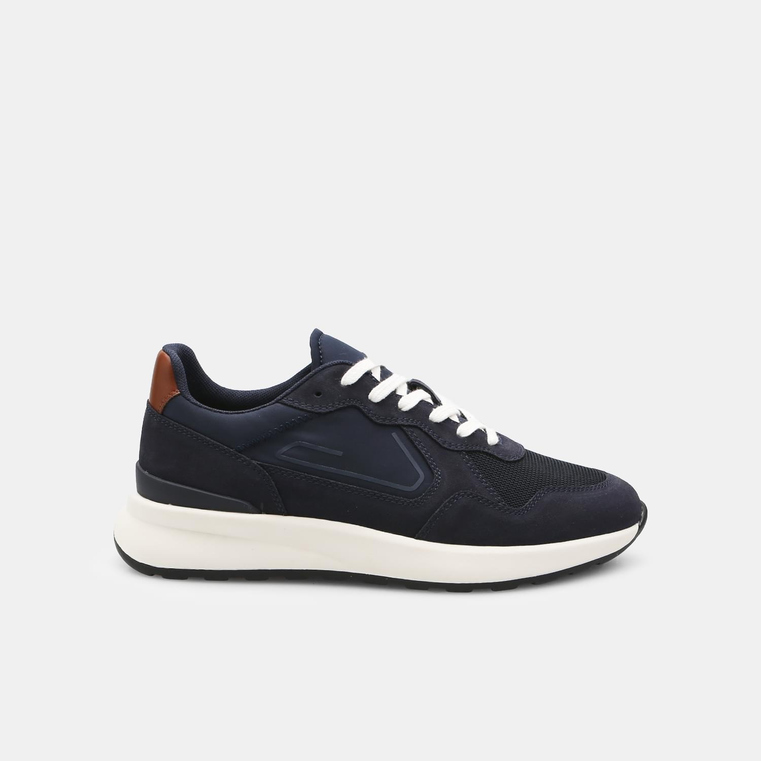 Sneaker in Suede da Uomo BATA