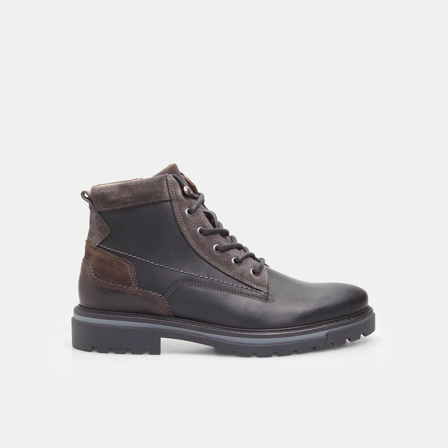 Stivaletto in Nabuk da Uomo BATA