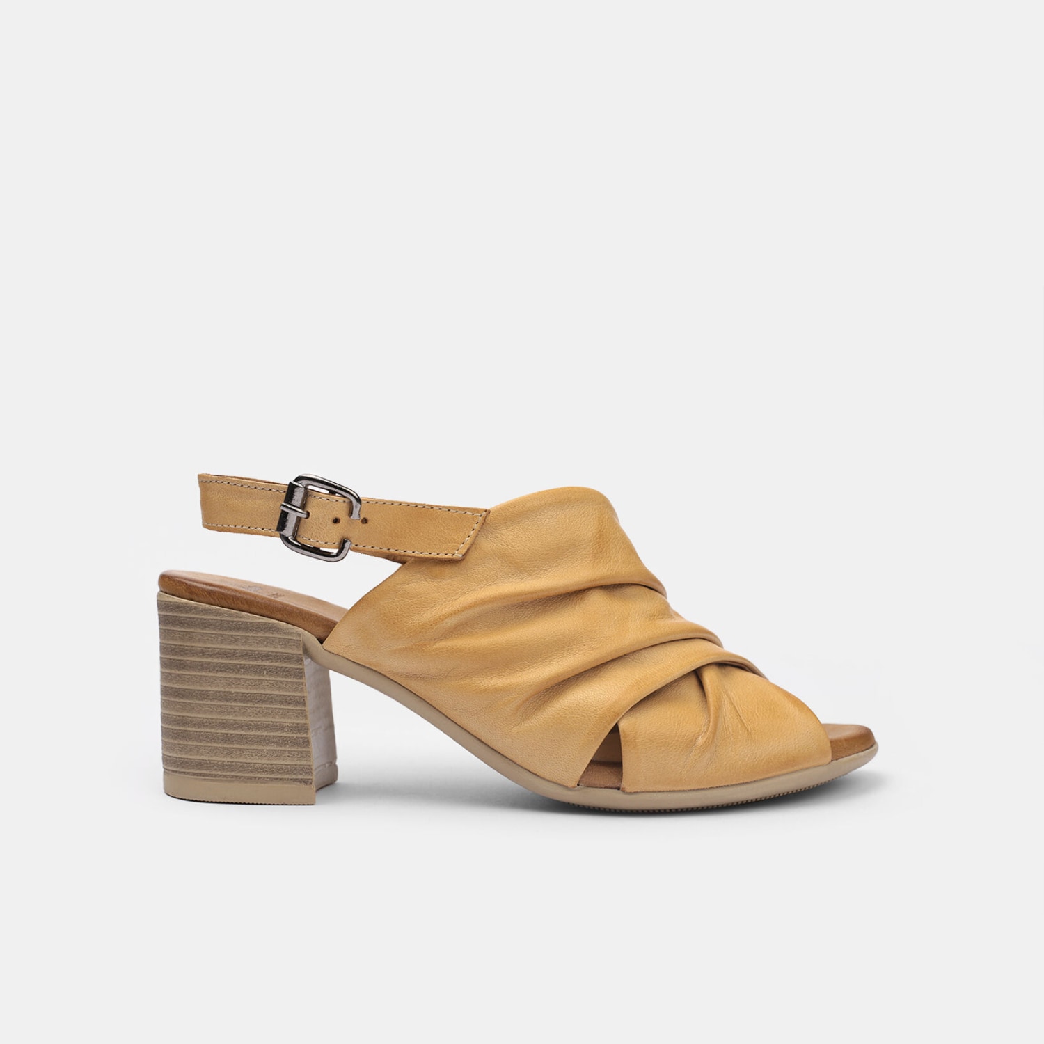 Sandali da donna in pelle con tacco
