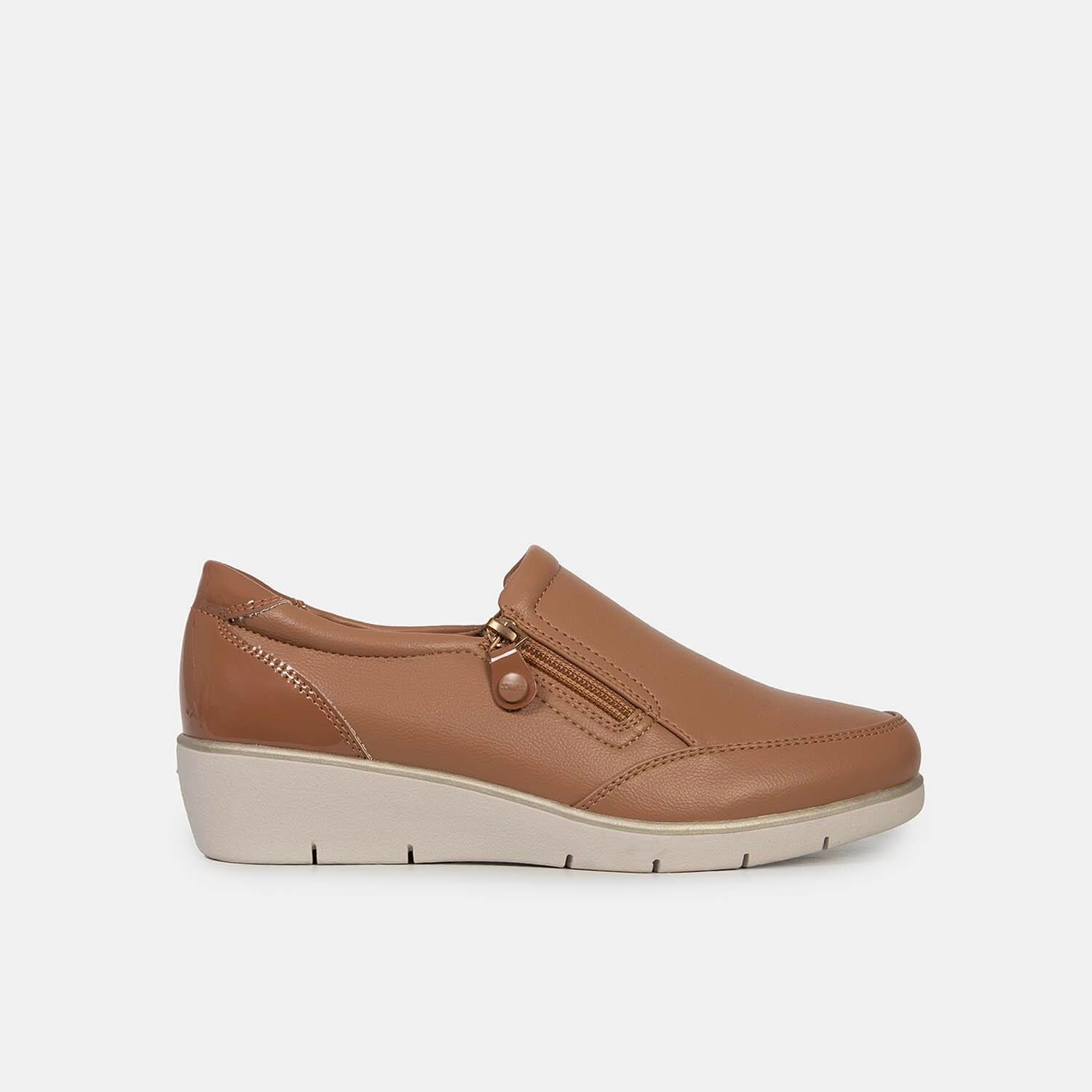 Mocasines Casuales Mujer Bata Comfit