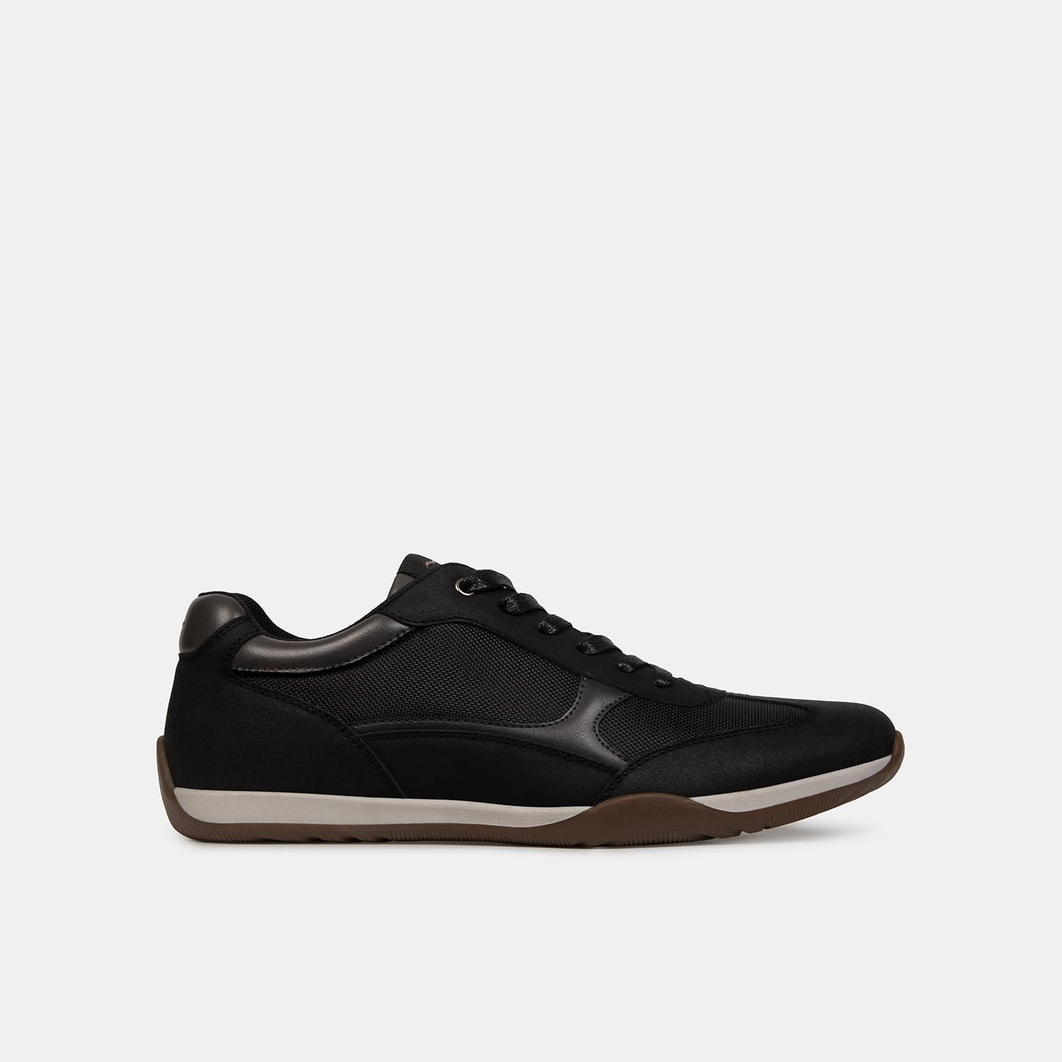 Zapatillas Casuales Hombre Bata Comfit