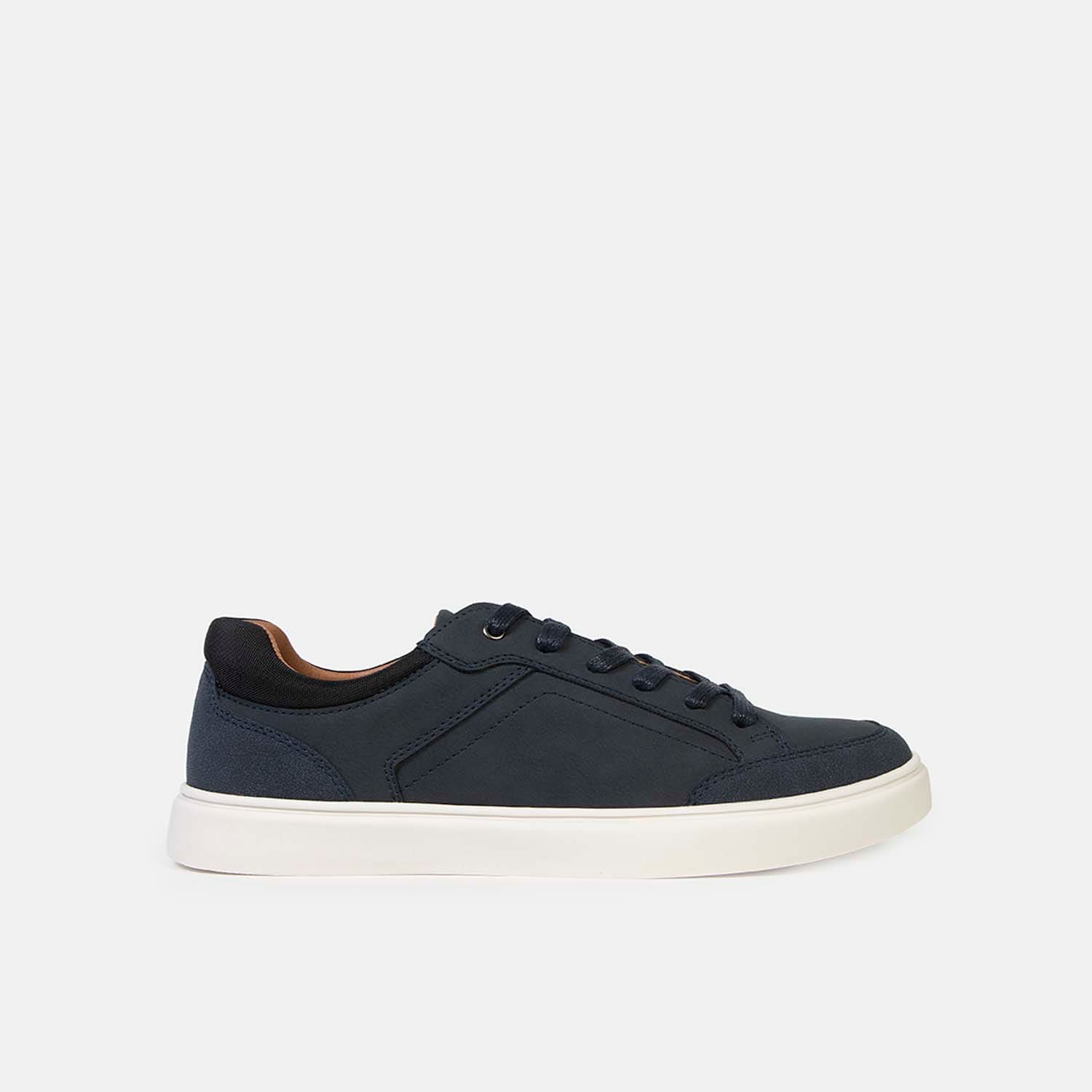 Zapatillas Casuales Hombre Bata