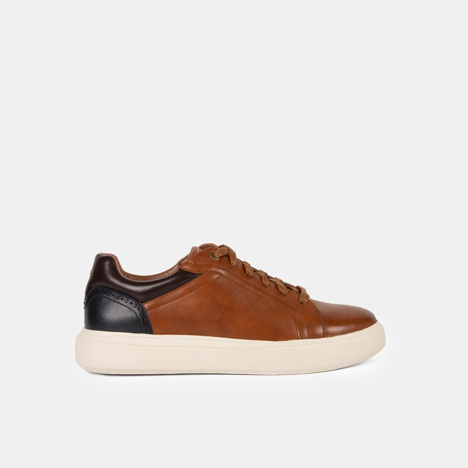 Zapatillas Casuales Hombre Bata Red Fury